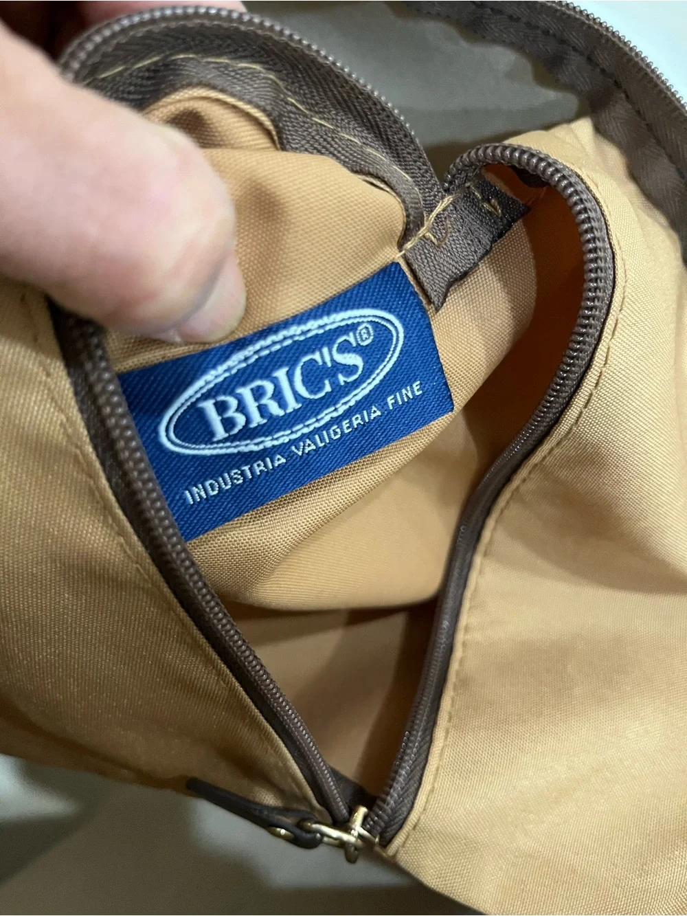 BRIC’S Classic Brown Weekender Bag - Men